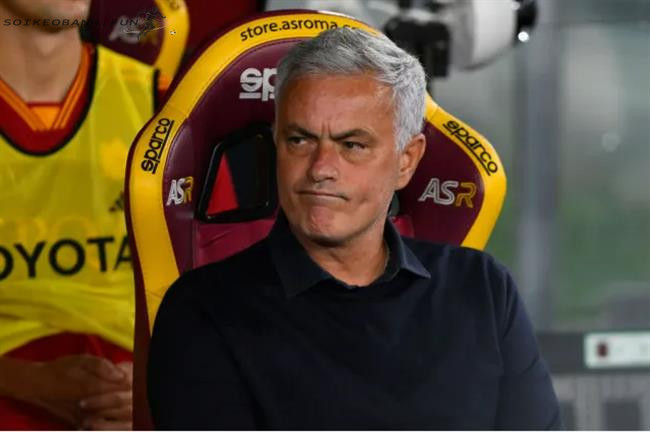 HLV Mourinho có thể sẽ bị Roma sa thải