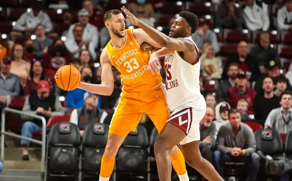 Tennessee Volunteers vs South Carolina Gamecocks basketball